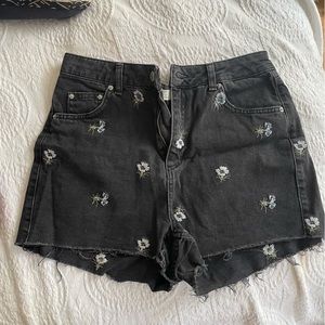 Topshop black floral denim high-rise shorts